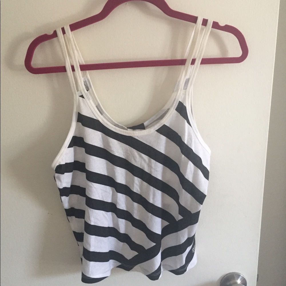 💋💋💋PRELOVED FOREVER21 COTTON BACKLESS  TOP